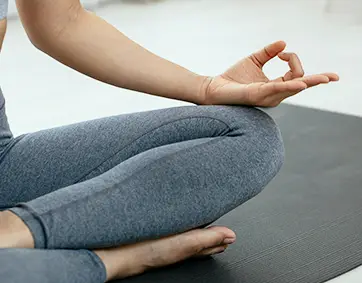 Le yoga permet la connexion avec le soi